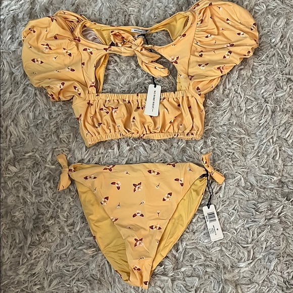 NWT WeWoreWhat swimsuit - Picture 1 of 3